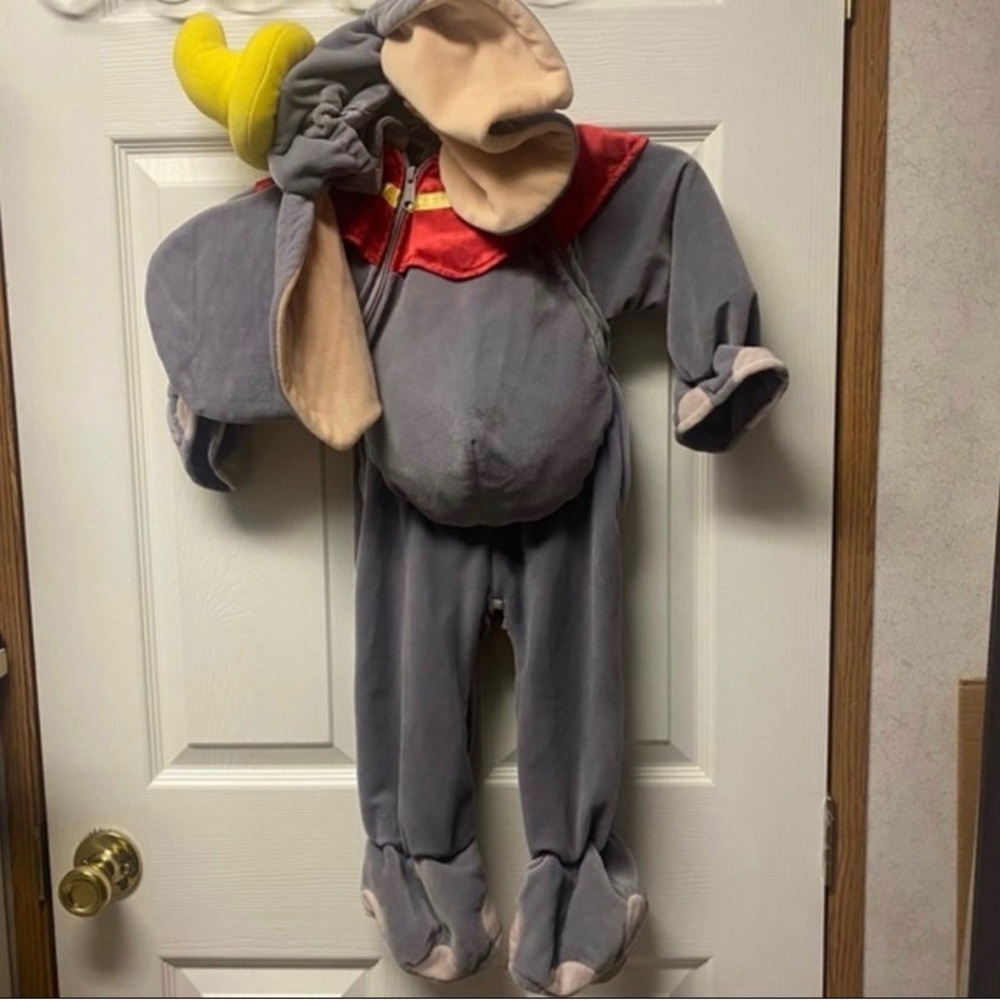 Disney Store 6-12 months Dumbo costume